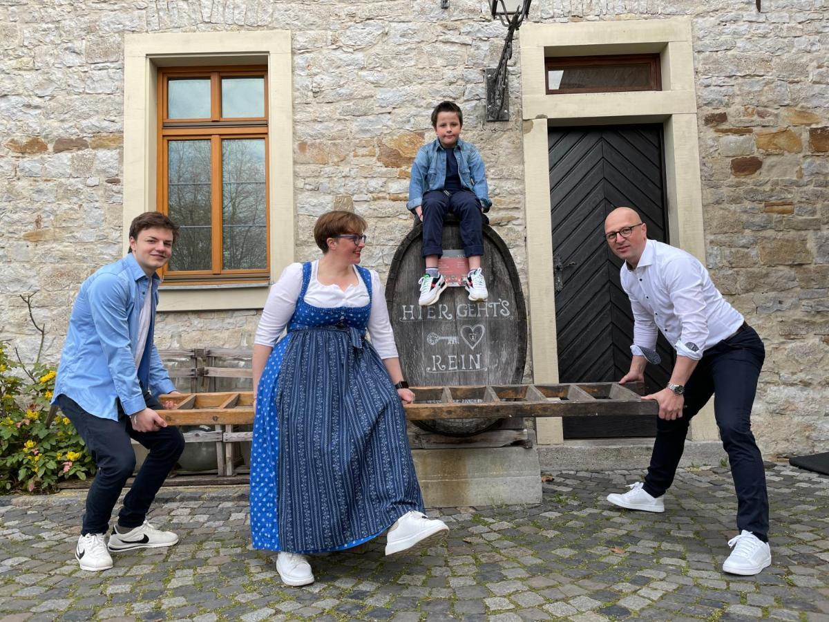 Gasthof Zum Storch Prichsenstadt Bagian luar foto