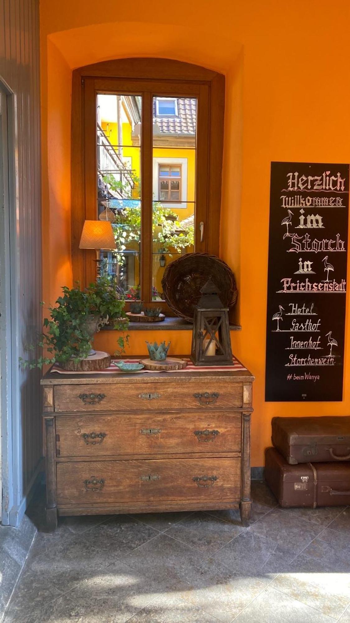 Gasthof Zum Storch Prichsenstadt Bagian luar foto